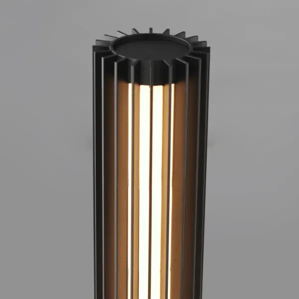 Citadel Outdoor Pathway Light - Image 4