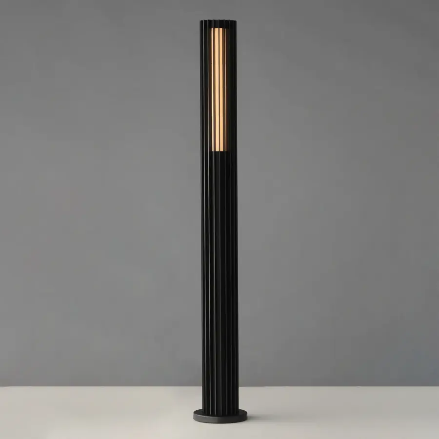 Citadel Outdoor Pathway Light - Image 4
