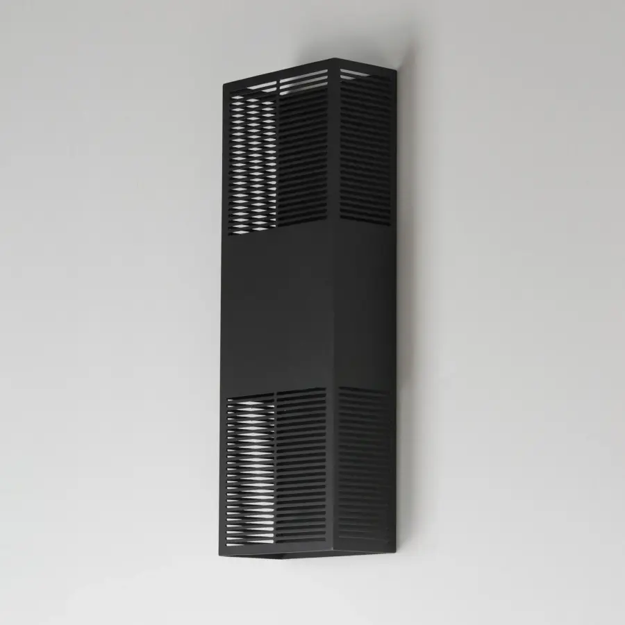 Grate 18" LED Outdoor Wall Sconce in Matte Black - Image 4