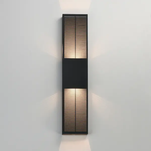 Grate 30" LED Outdoor Wall Sconce in Matte Black - Image 3