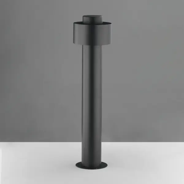 Reveal Outdoor Pathway Light - Image 3