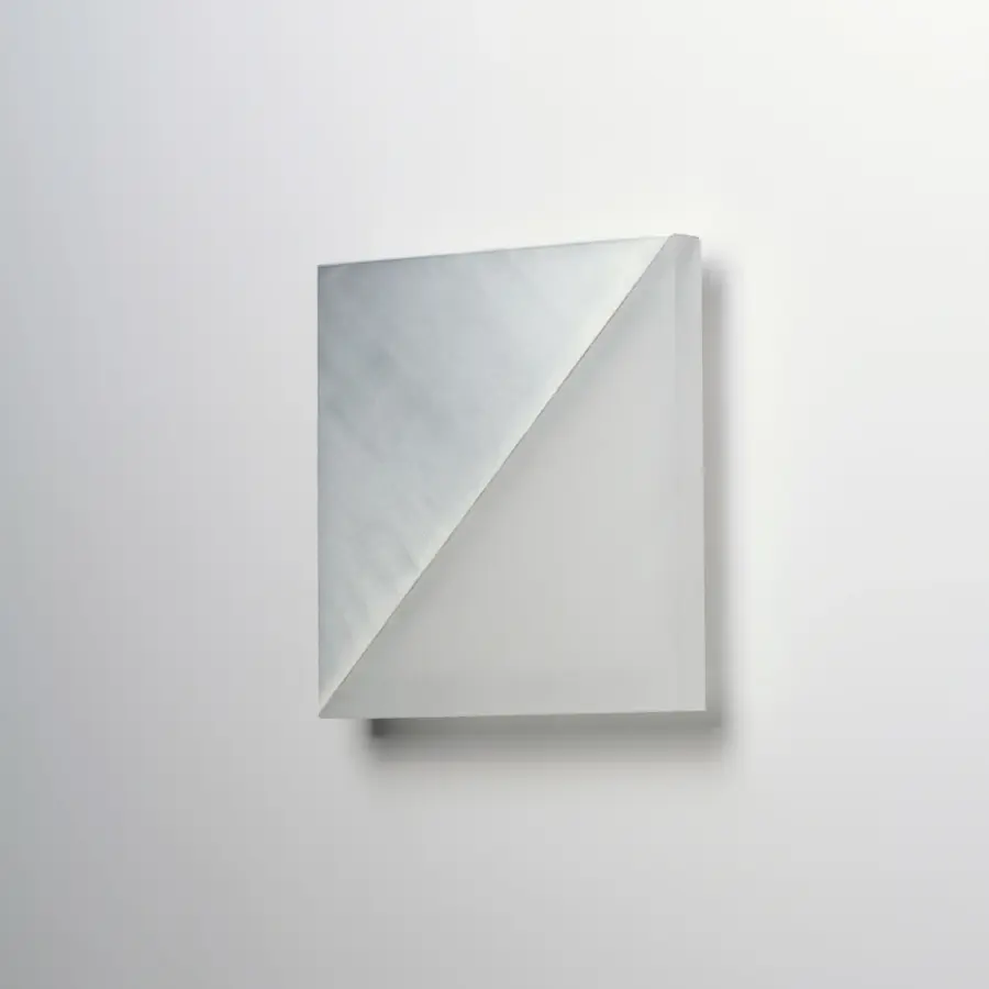 Modern LED Outdoor Sconce with Energy-Efficient Performance - Image 2