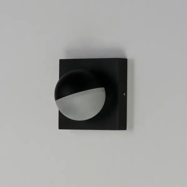 The Alumilux Majik LED Wall Sconce combines contemporary aluminum construction with integrated LED technology for efficient, maintenance-free lighting. Its compact profile and clean black finish make it ideal for modern spaces. - alternate view