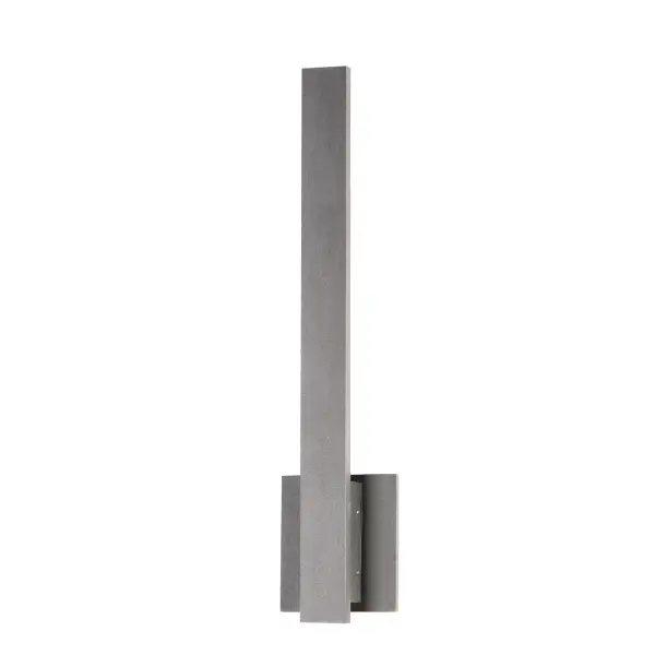 The Alumilux Line 18" sconce delivers clean, architectural lighting with energy-efficient LED technology. Its durable aluminum construction and warm 3000K output make it ideal for contemporary exteriors.