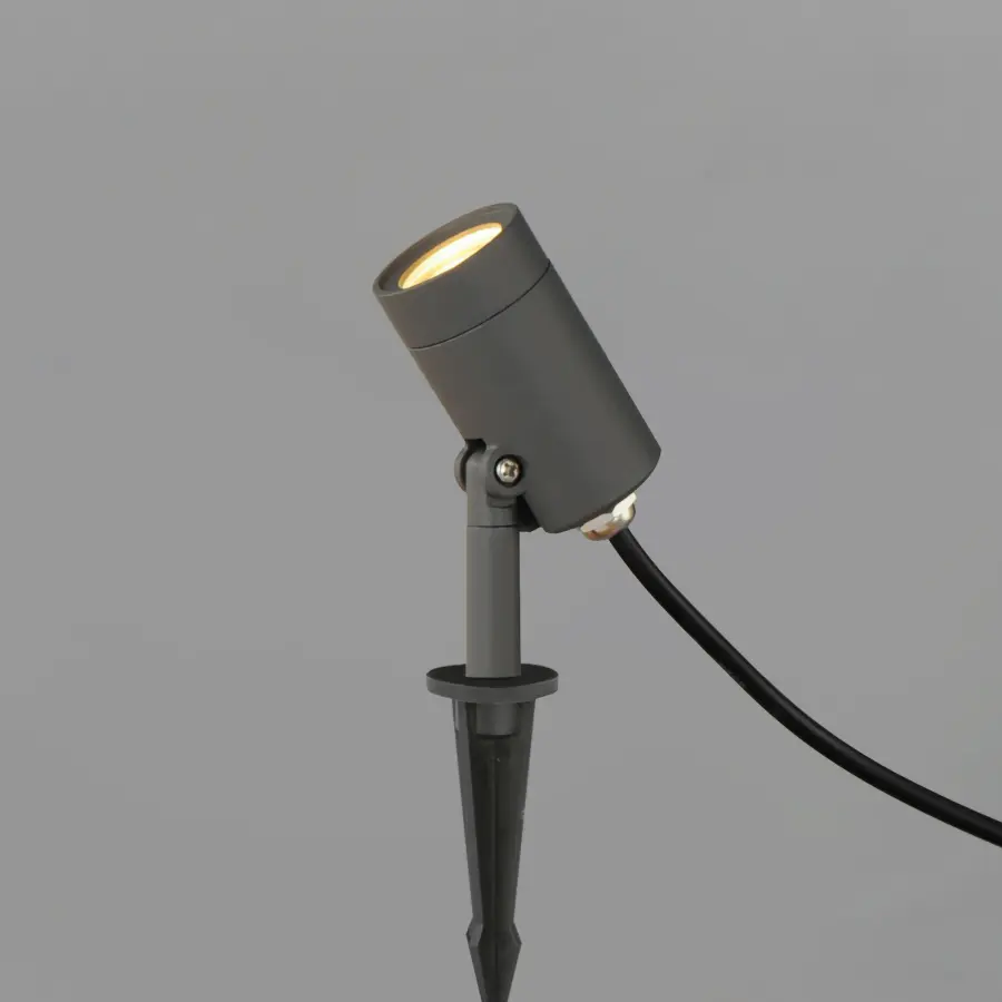 Alumilux Landscape Outdoor Pathway Light - Image 2