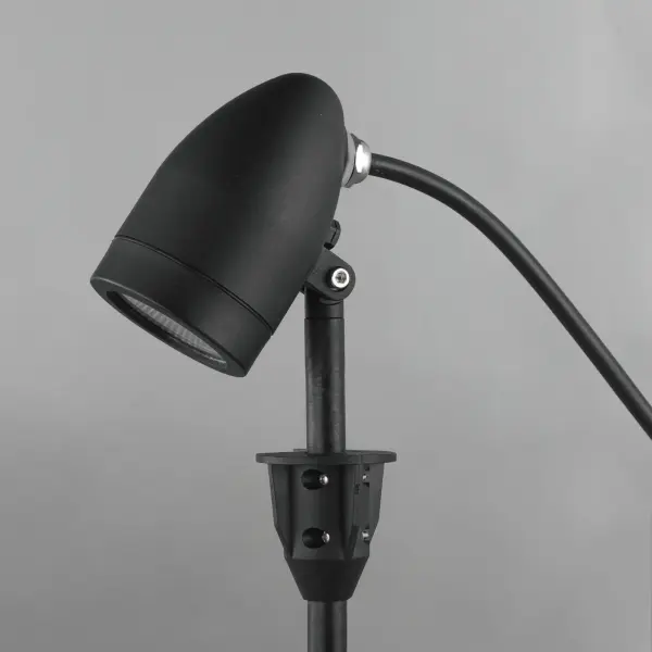 Alumilux Landscape Outdoor Pathway Light - Image 4