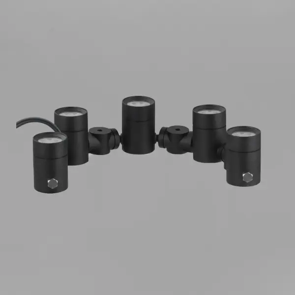 Innovative Wrap-Around LED Spot Lighting for Trees and Posts - Image 4