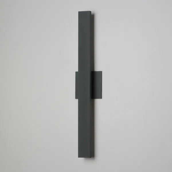 Alumilux Line 5CCT 24" LED Outdoor Wall Sconce - Image 4