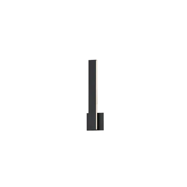 The Alumilux Sideline delivers contemporary sophistication with its flat aluminum profile and continuous edge-lit glow. Wet-rated durability meets energy-efficient LED performance in a fixture that enhances modern exteriors.
