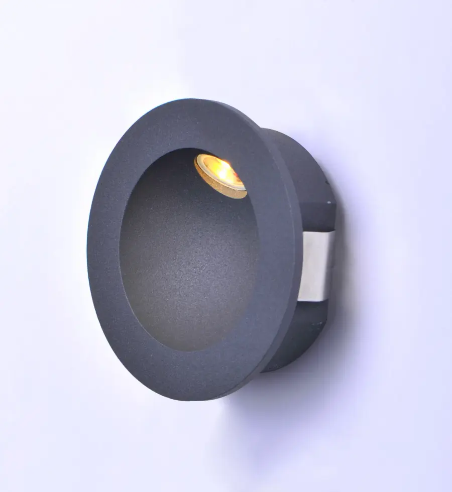 Alumilux Pathway LED Step Light - Image 2
