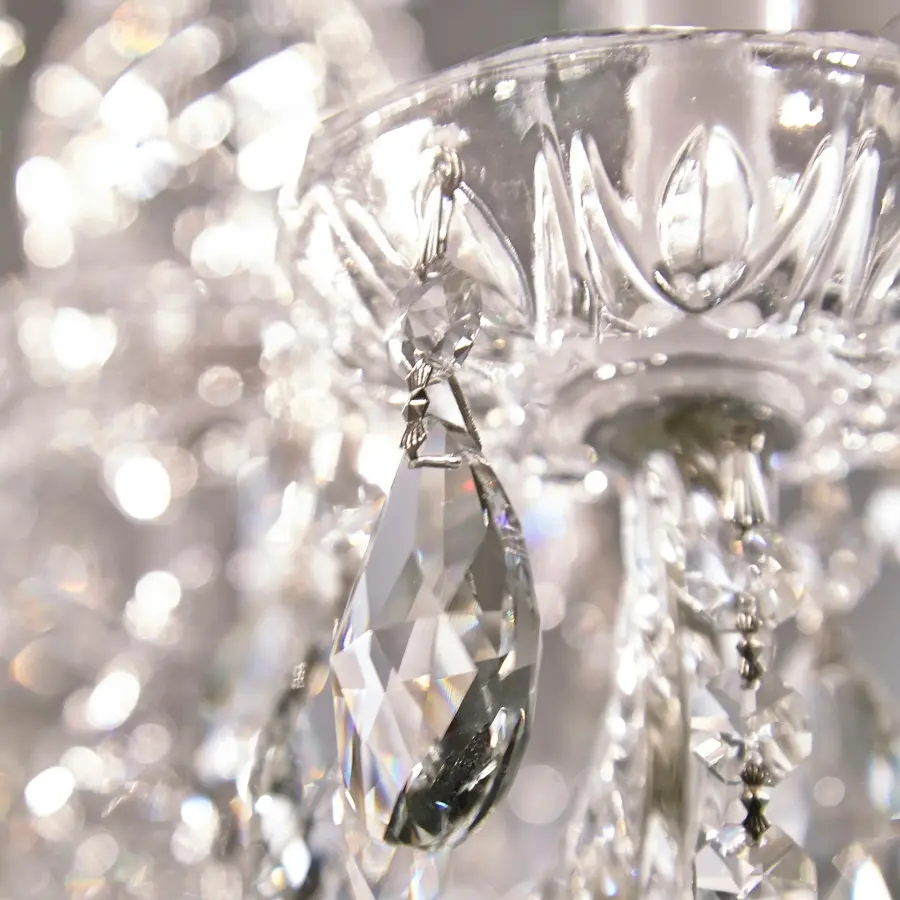 Traditional Crystal 26" Chandelier - Image 2