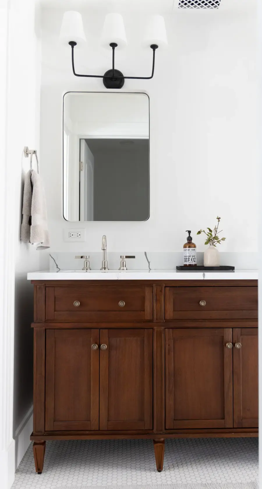 Sylvan 23.25" Bathroom Vanity Light - Image 13