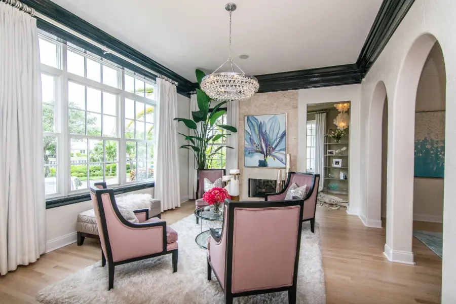Calypso 30" Chandelier - Image 9
