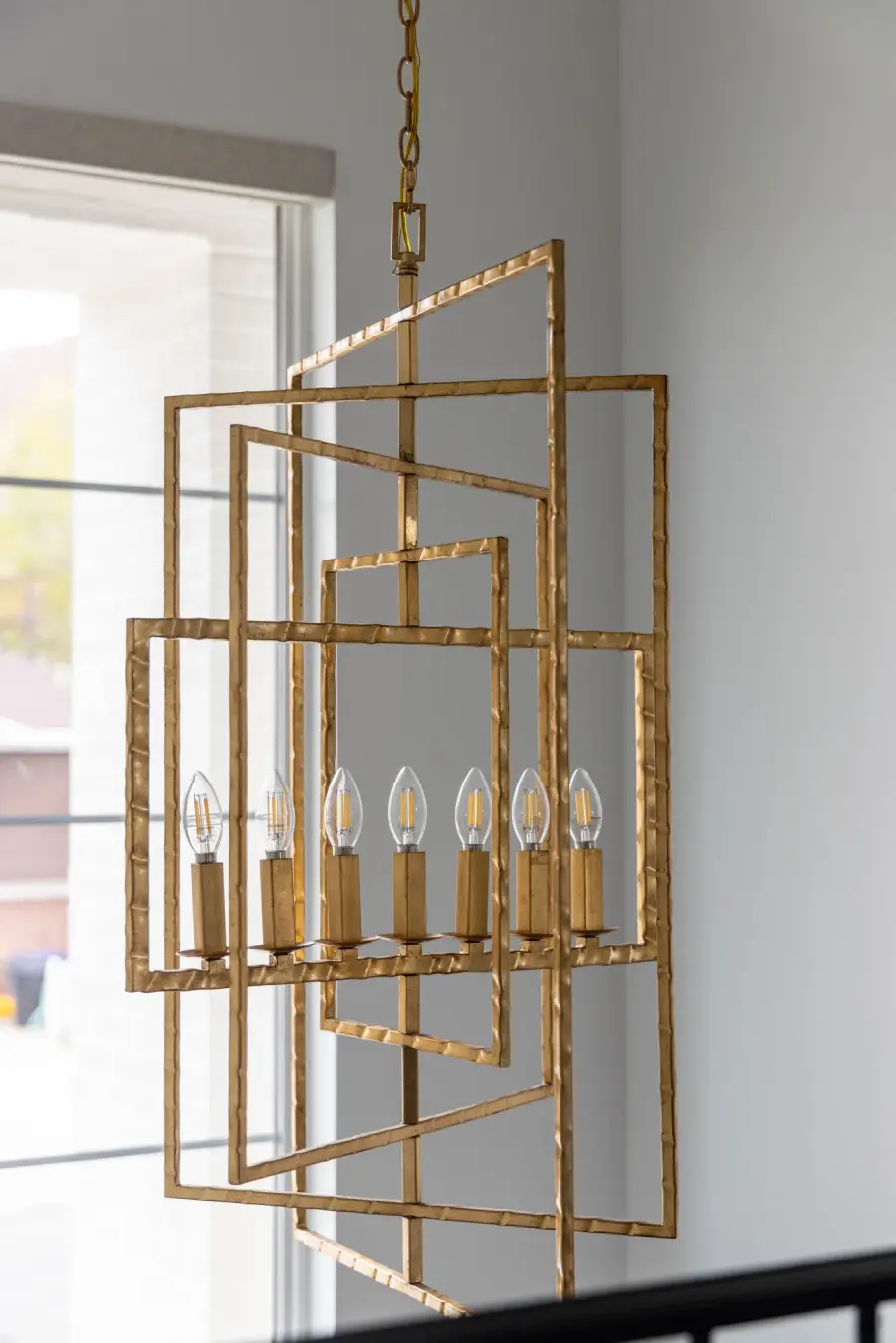 Capri 24" Geometric Chandelier - Image 7