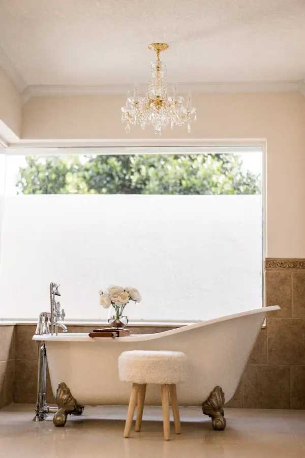 Maria Theresa 20" Crystal Chandelier - Image 9