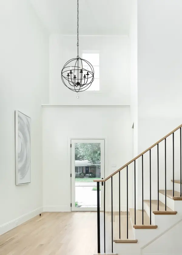 Solaris 28.5" Black Chandelier - Image 5