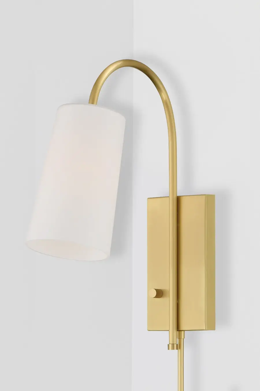 Alexa 5" Task Sconce in Matte Black - Image 7