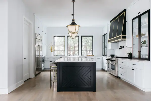 Atlas 16.5" Outdoor Pendant - Image 6