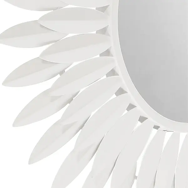 Broche 20" Sunburst Mirror in Antique Gold - Image 10