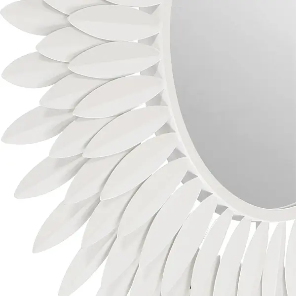 Broche 24" Sunburst Mirror in Antique Gold - Image 10