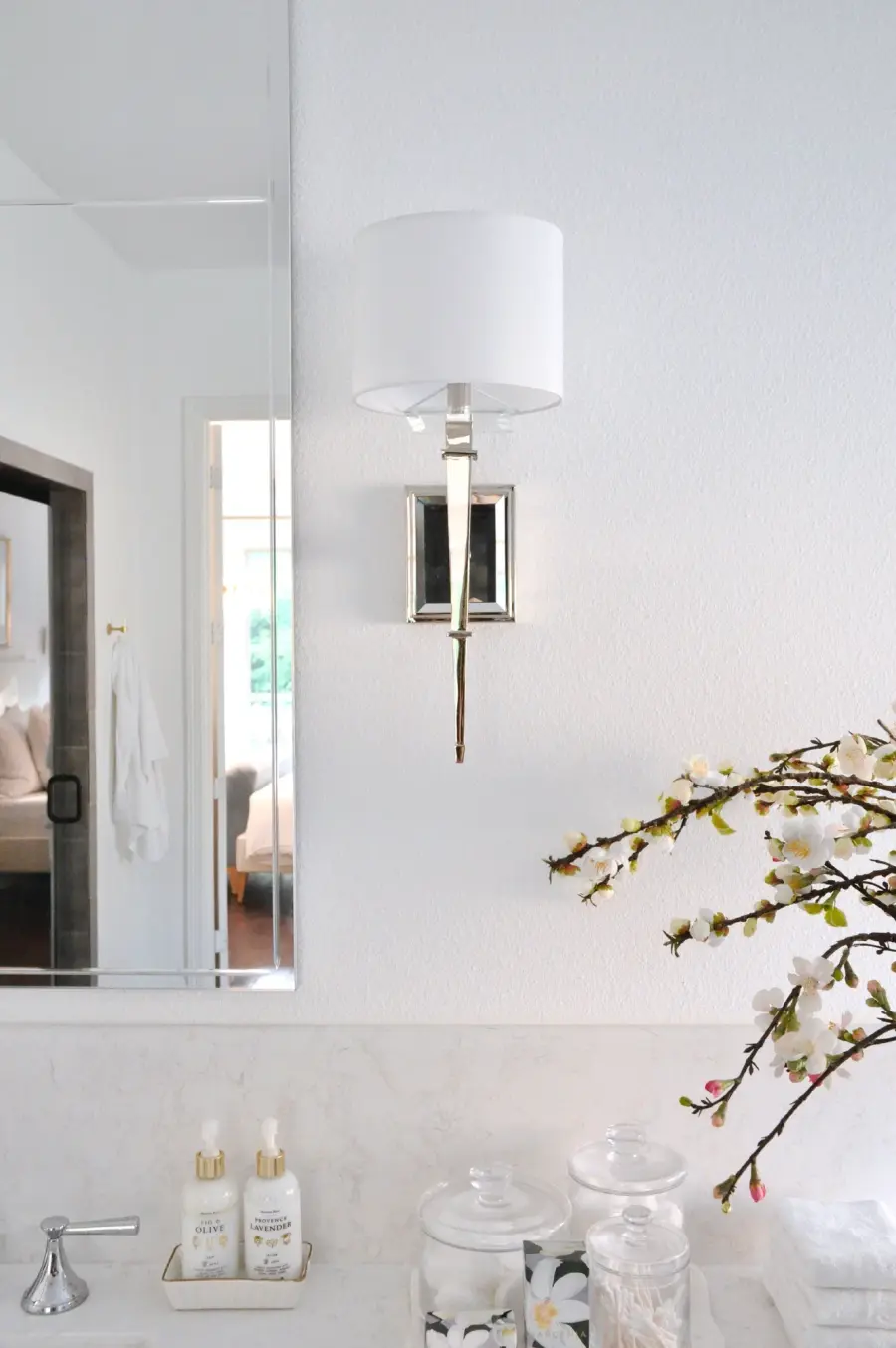 Clifton 8" Sconce in Aged Brass - Image 16