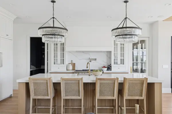 Emory 32" Art Deco Chandelier - Image 12