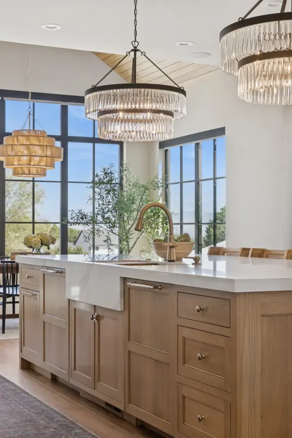 Emory 32" Art Deco Chandelier - Image 14