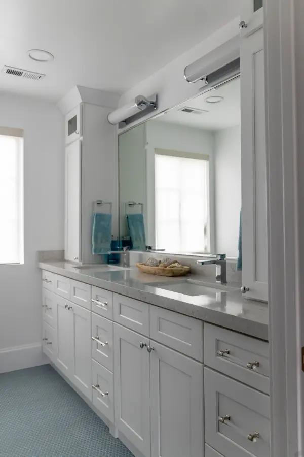 Foster 5" LED Bathroom Vanity Light - Image 10