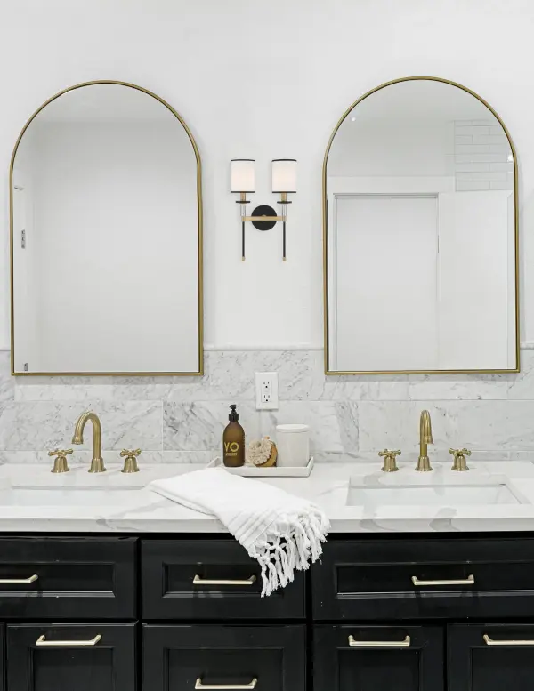 Hatfield 12" Sconce in Polished Nickel - Image 6