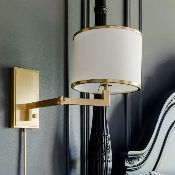 Madison 10" Task Sconce - Image 8