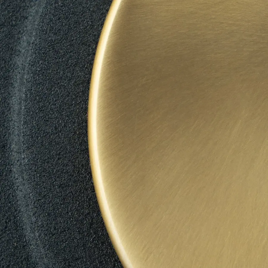 Elegant Farmhouse Sconce with Industrial Flair - Image 8