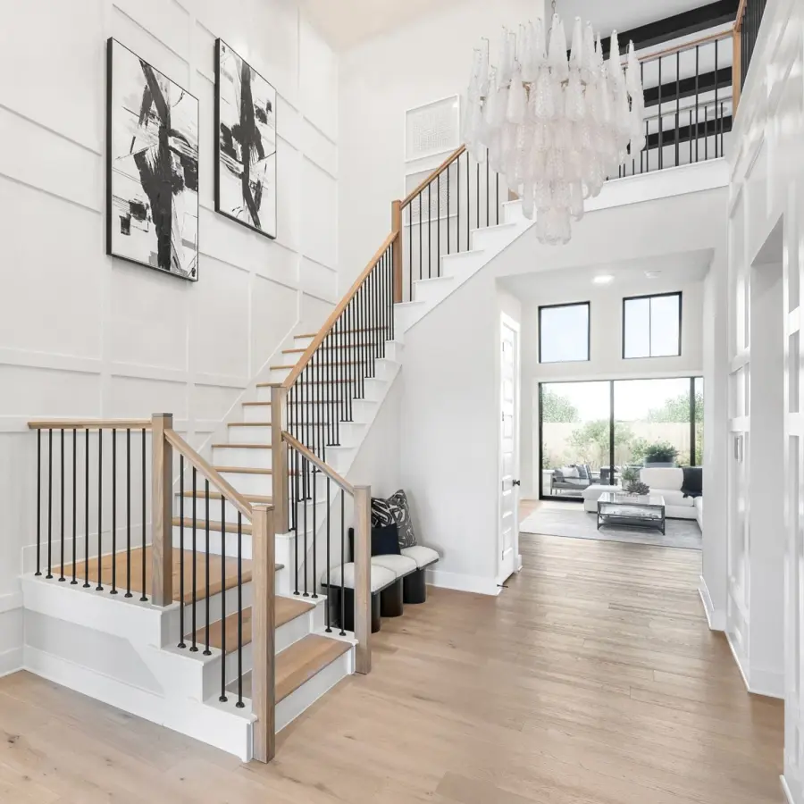 Stunning Mid-Century Statement Piece with Artisan Hand-Blown Glass - Image 20