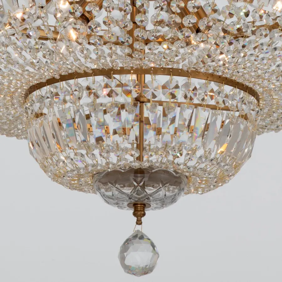 Roslyn 28" Crystal Chandelier - Image 5