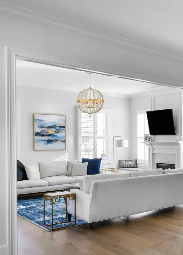 Roxy 22" Chandelier in Antique Gold - Image 5