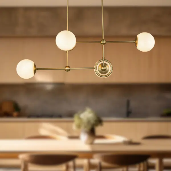 Vintage-Inspired Elegance Meets Modern Sophistication - Image 3