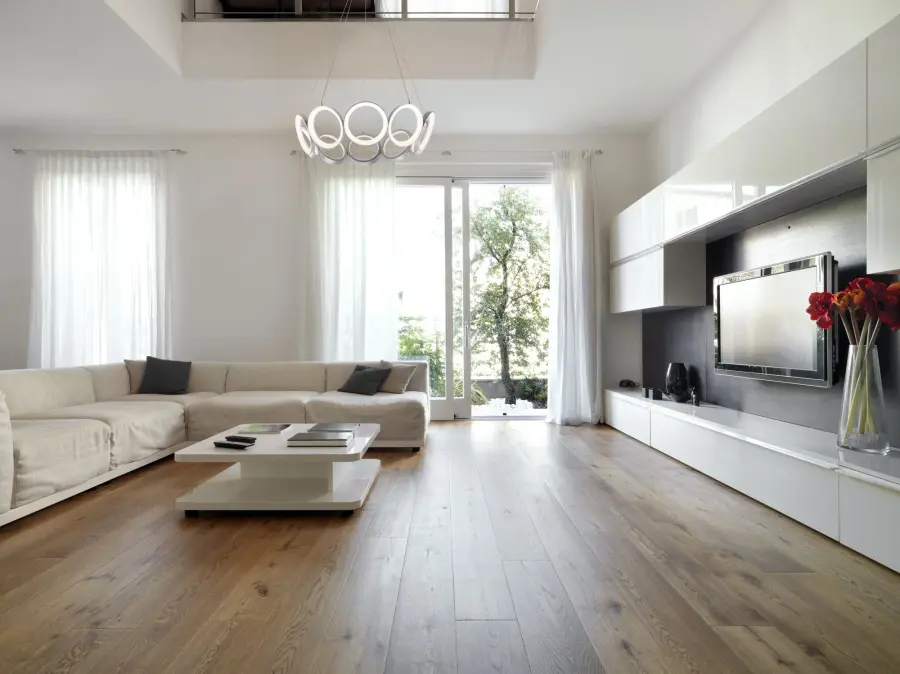 Modern Sculptural Chandelier with Integrated LED Technology - Image 2