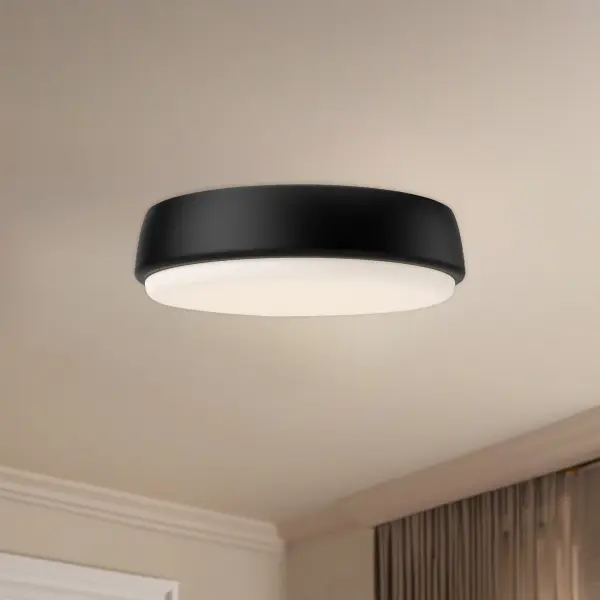 Laval 9-Inch Flush Mount in Aged Gold - Image 4