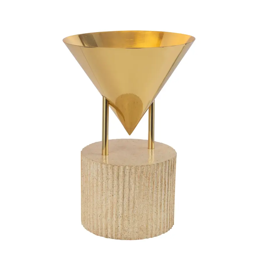 Versus 15-Inch Table Lamp in Urban Bronze - Image 17