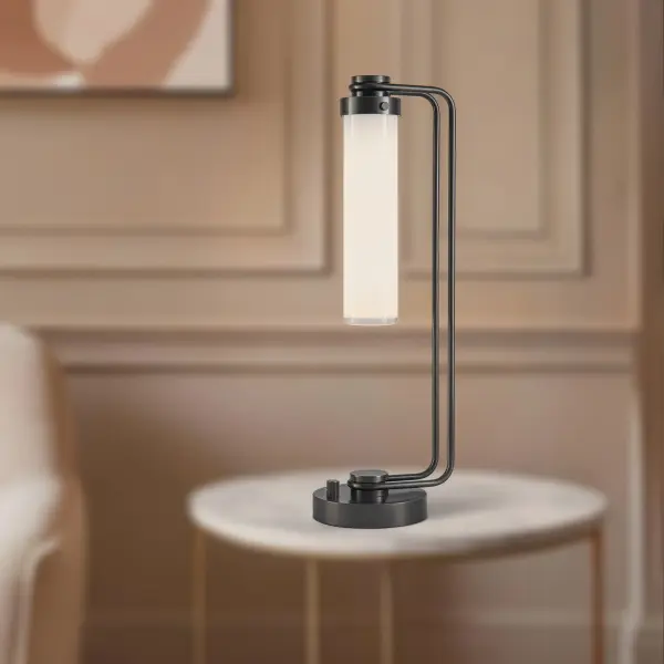 Wynwood 22-Inch Table Lamp - Image 4
