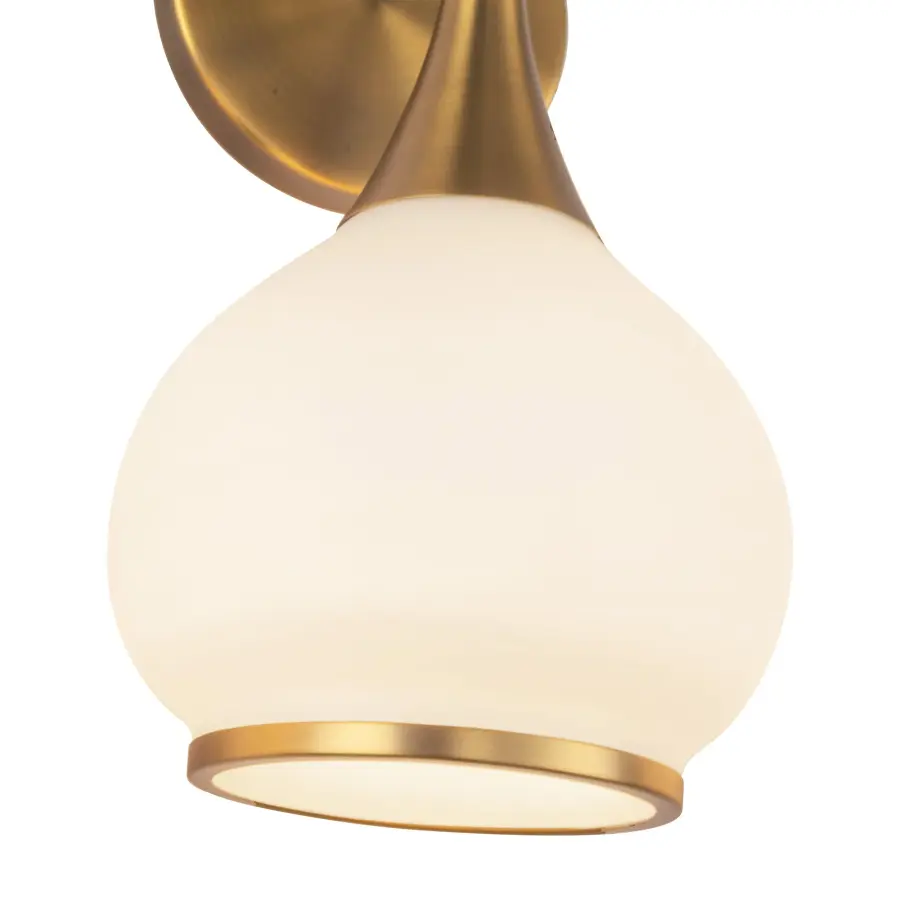 Hazel 26-Inch Vanity Light in Chrome with Clear Glass - Image 9