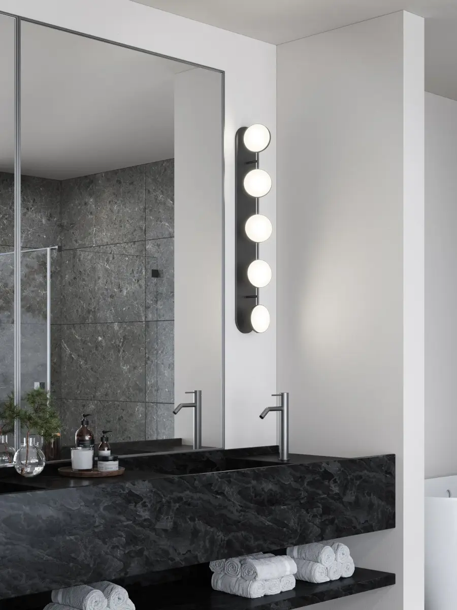 Novel 37-Inch Vanity Light in Matte Black - Image 2