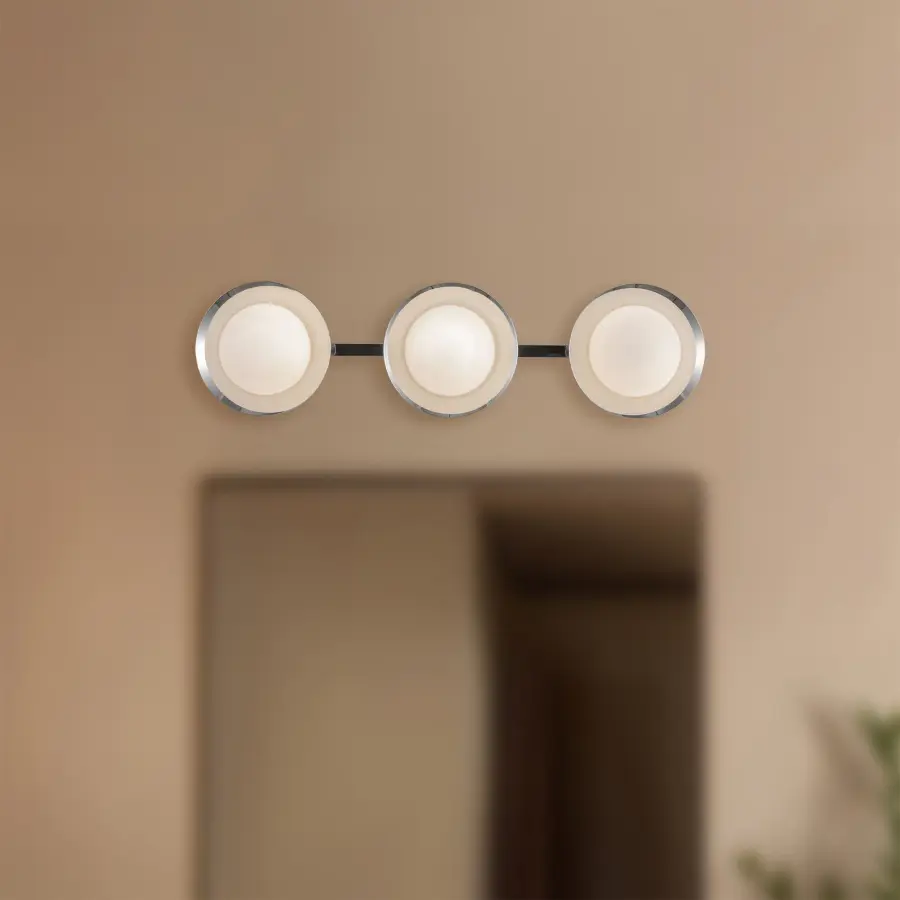 Cleo 23-Inch Vanity Light in Brushed Gold - Image 4