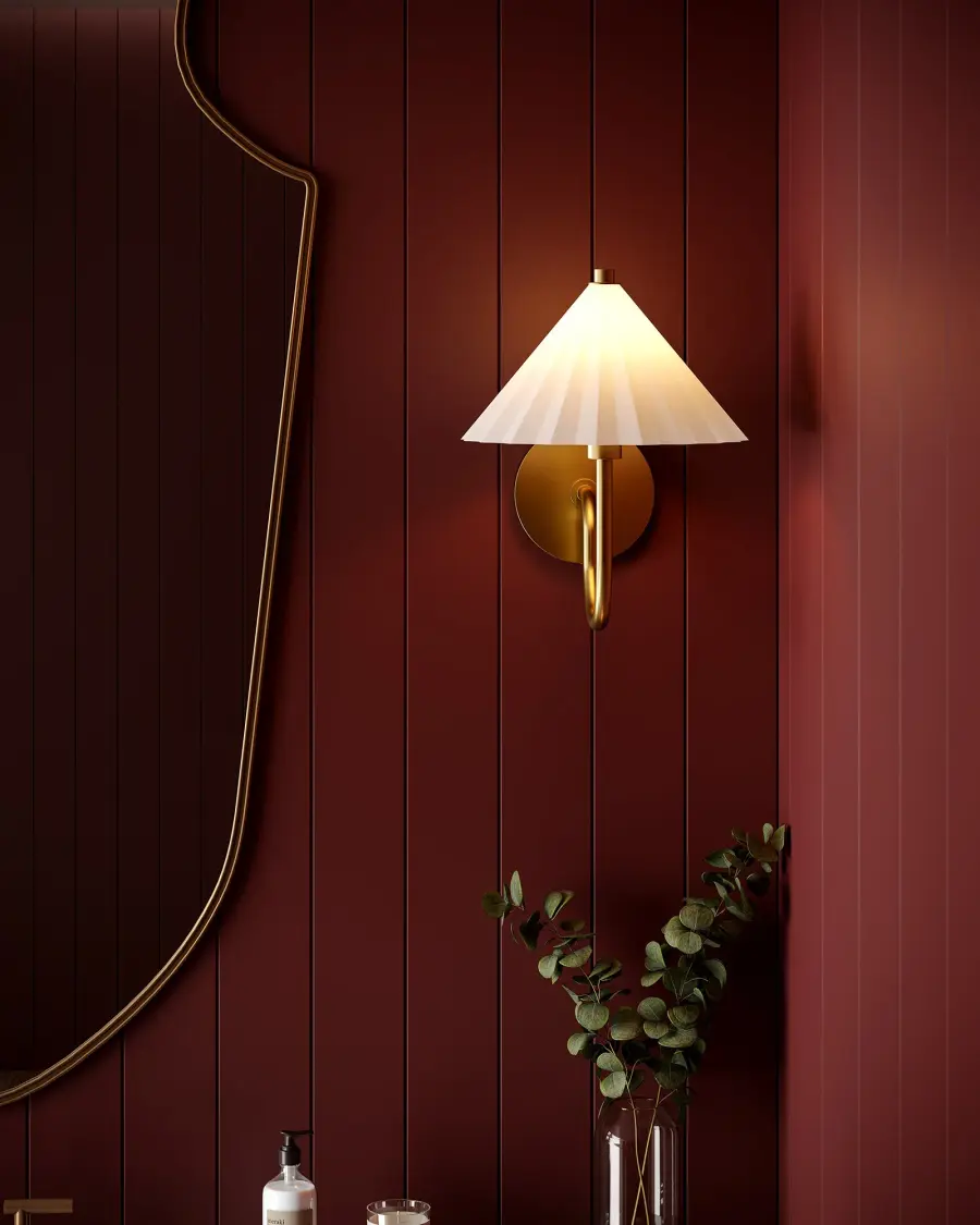 Serena 8-Inch Wall/Vanity Light in Aged Gold - Image 2