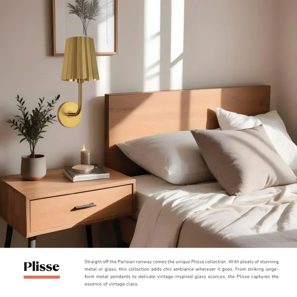 Plisse 7-Inch Wall Sconce in Aged Gold - Image 12