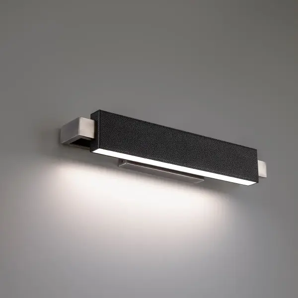 The Kinsman combines fashion-forward design with practical functionality. Pebbled black leather paired with brushed nickel creates an elegant contrast, while CCT selectable technology allows you to choose from three color temperatures to perfectly complement your space.