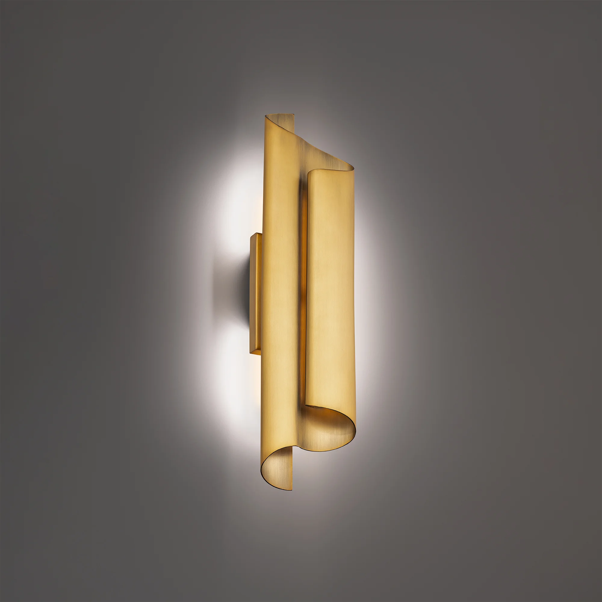 Pirouette 18" Wall Sconce