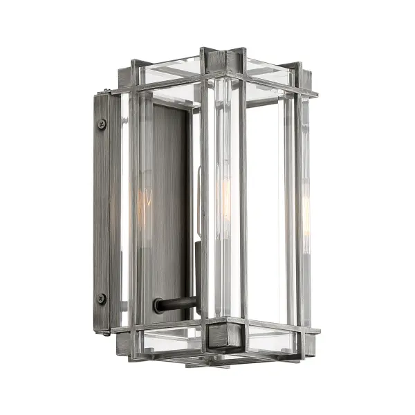 Compact Transitional Bath Sconce with Clean Lines - Image 3