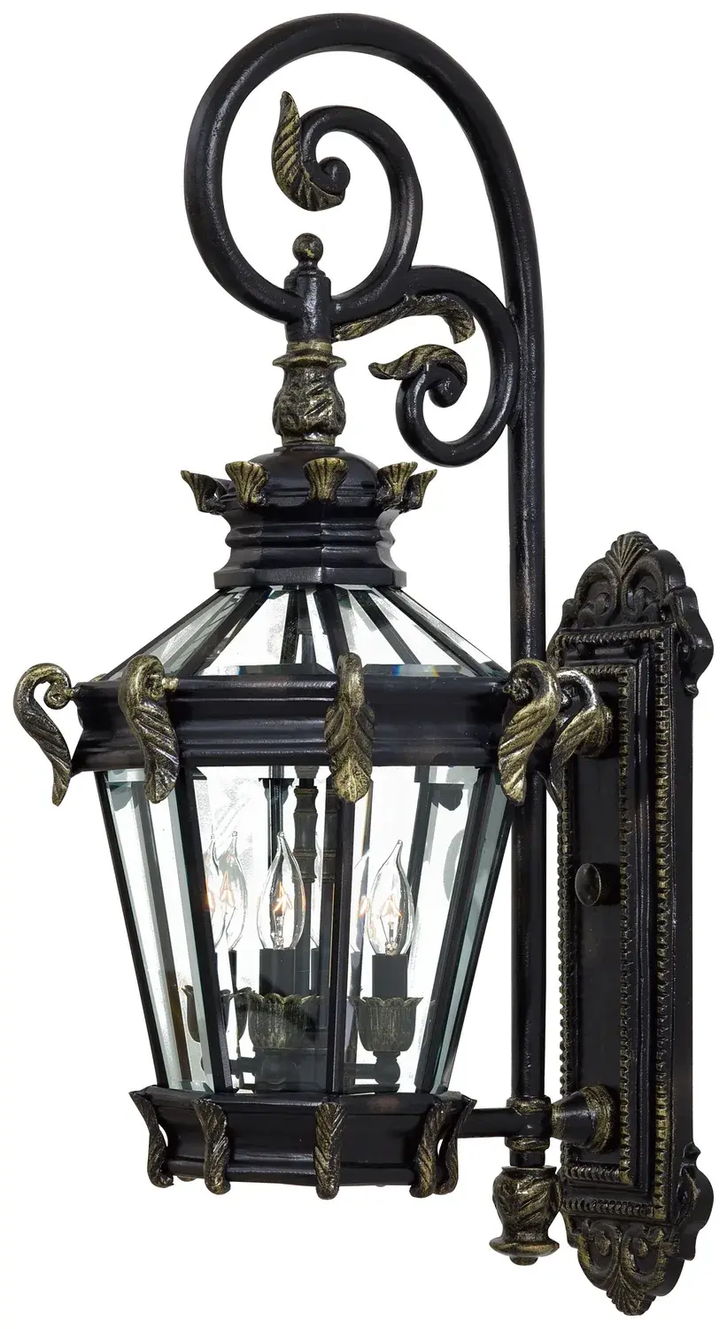 Stratford Hall 4-Light Outdoor Wall Lantern