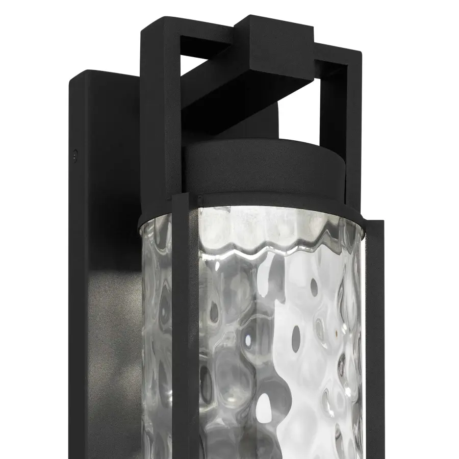 Classic Outdoor Lantern with Customizable LED Lighting - Image 4