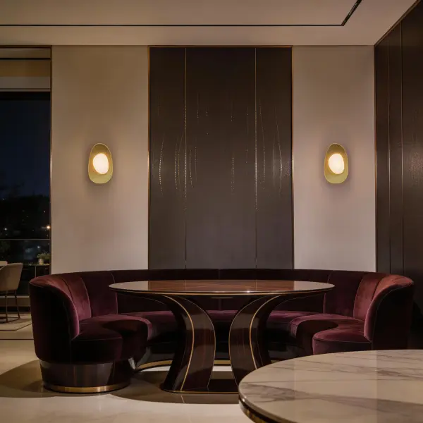 Sophisticated Outdoor Sconce with Adjustable Lighting - Image 5